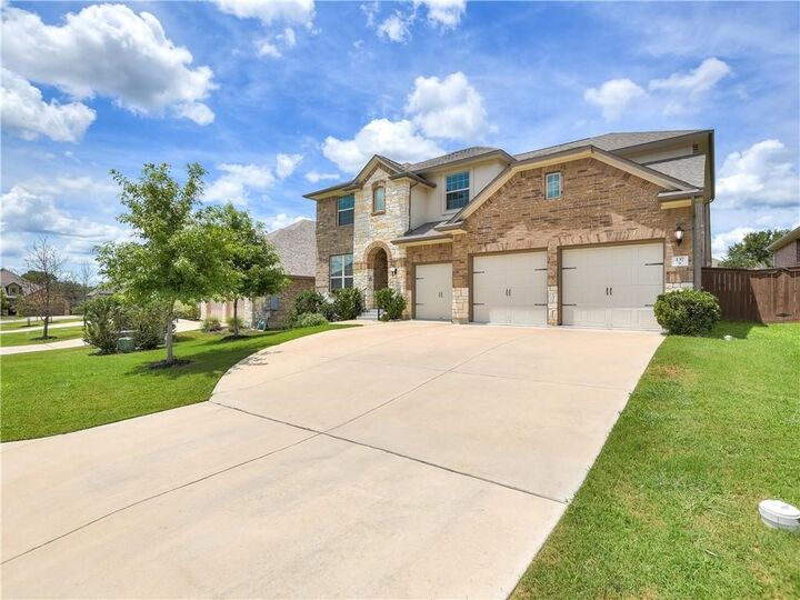 Property Photo: 137 Nantucket Circle TX 78737