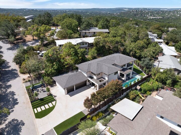 Property Photo: 4908 Beverly Skyline TX 78731