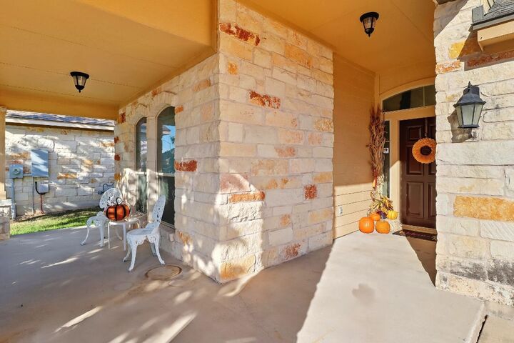 Property Photo:  636 Joppa Road  TX 78641 