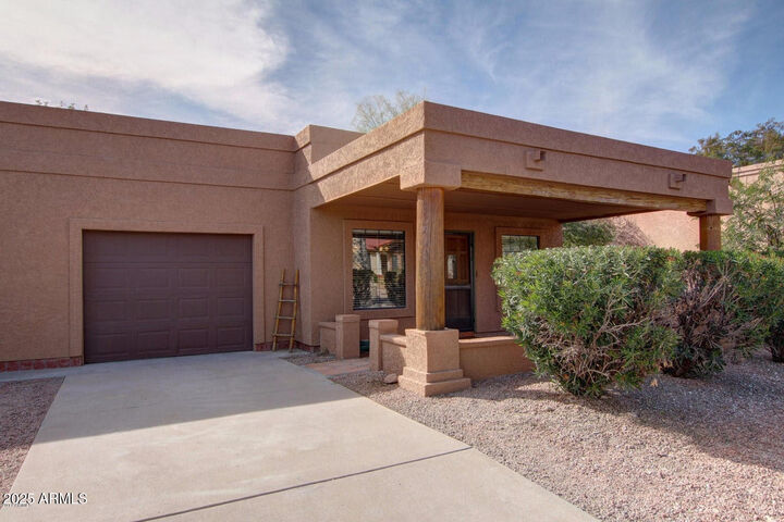 Property Photo: 14008 N Cameo Drive 2 AZ 85268