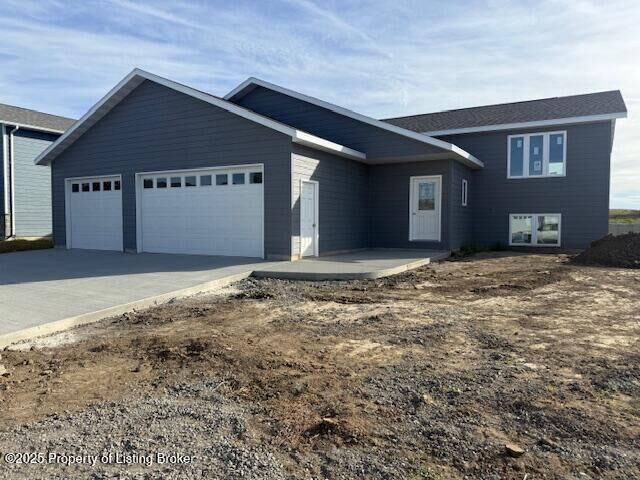 Property Photo: 591 Highlands Avenue ND 58601