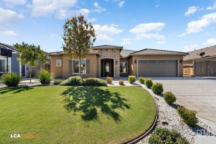 Property Photo: 9713 Blountsville Drive CA 93311