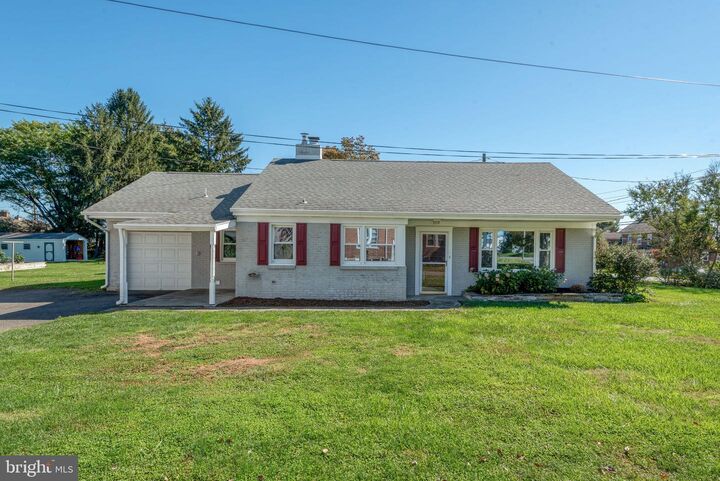 Property Photo: 2315 Old Philadelphia Pike PA 17576