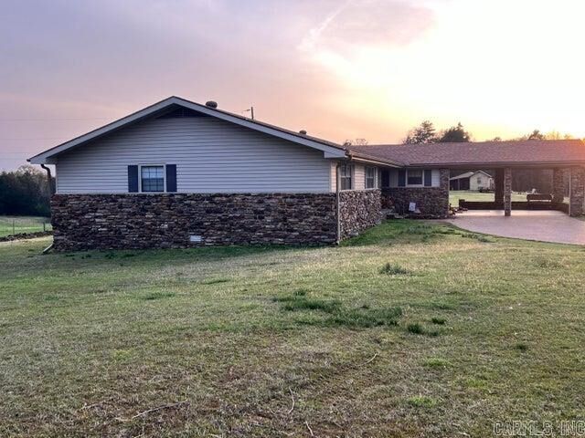 Property Photo: 1174 County Road 3335 AR 72830