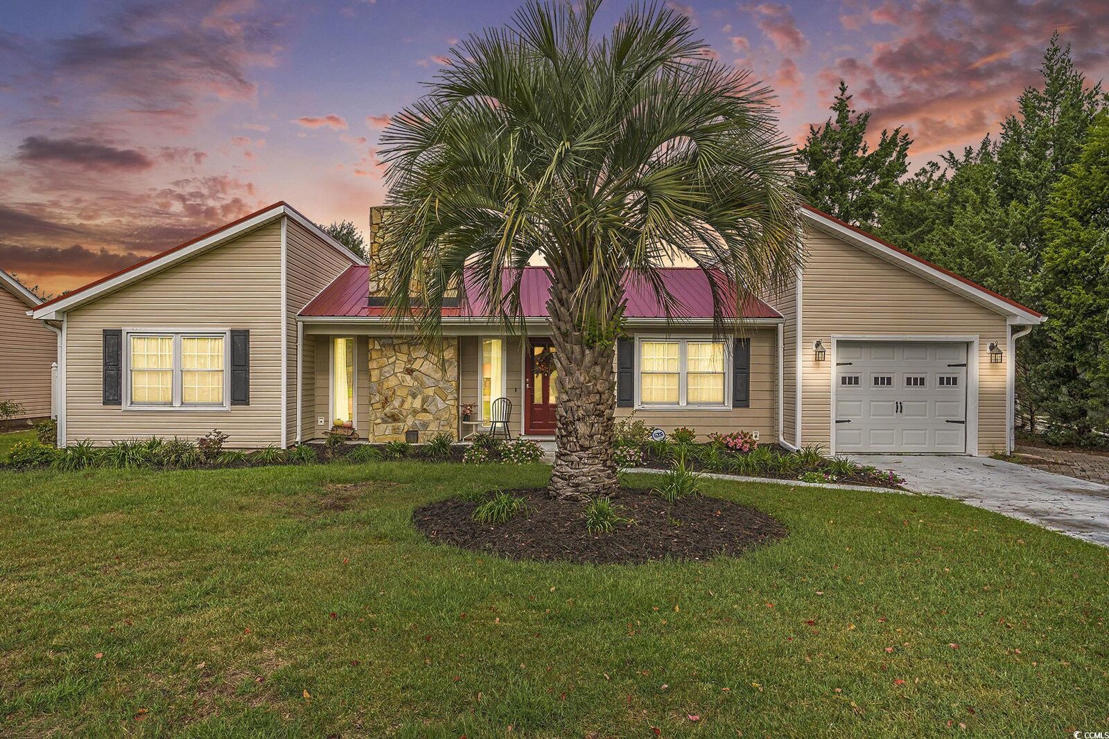 Property Photo:  516 Plantation Dr.  SC 29575 