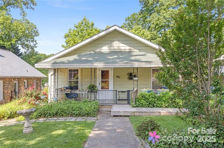 65 Craig Circle  Asheville NC 28805 photo