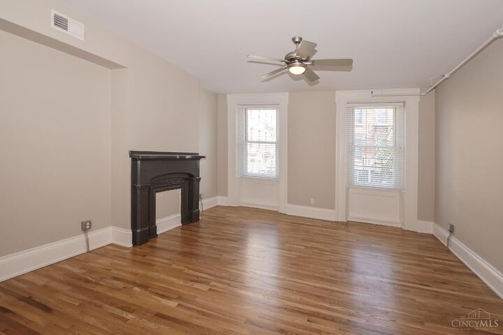Property Photo: 1407 Vine Street OH 45202