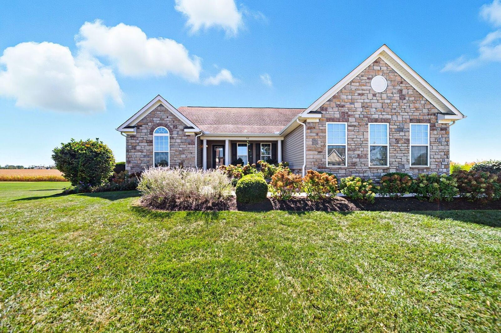 Property Photo: 113 Covington Lane OH 43062
