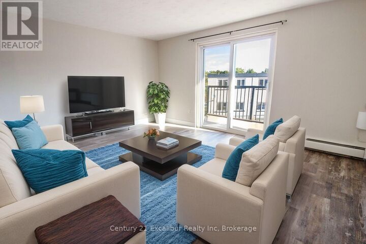 Property Photo:  320 Queen Street East 16  ON N1M 1T4 