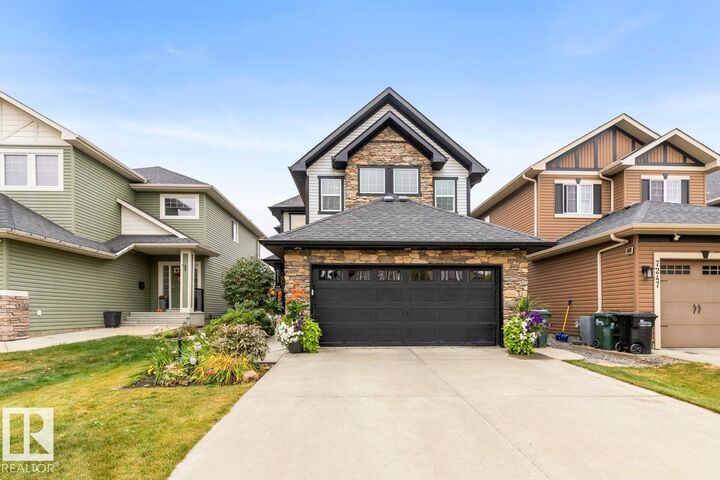 7243 Essex Way  Sherwood Park AB T8H 0L3 photo