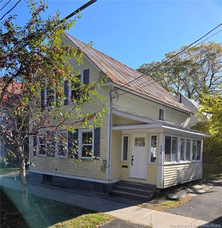 238 Carleton Street  Fredericton NB E3B 3T6 photo