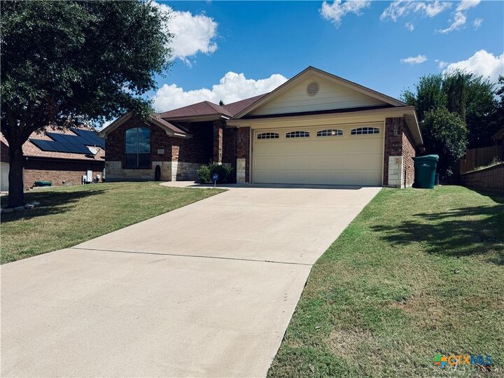 Property Photo:  2516 Boxwood Drive  TX 76548 