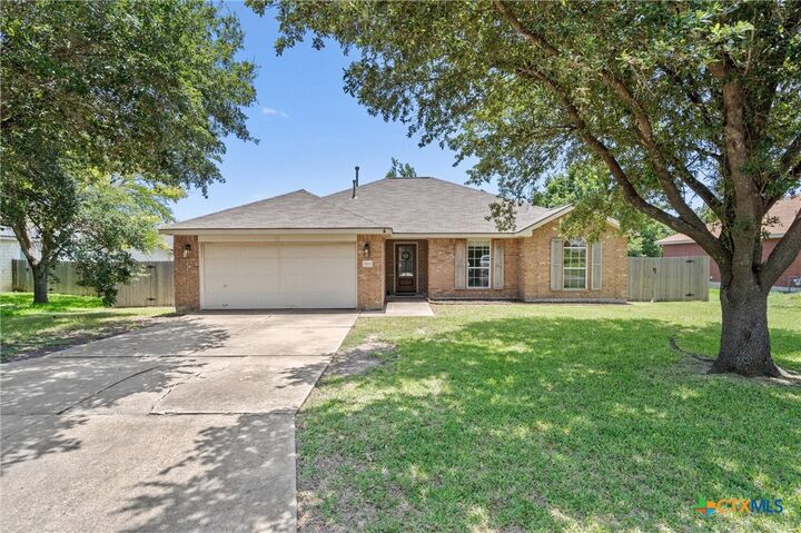 1503 Sherry Drive  Taylor TX 76574 photo