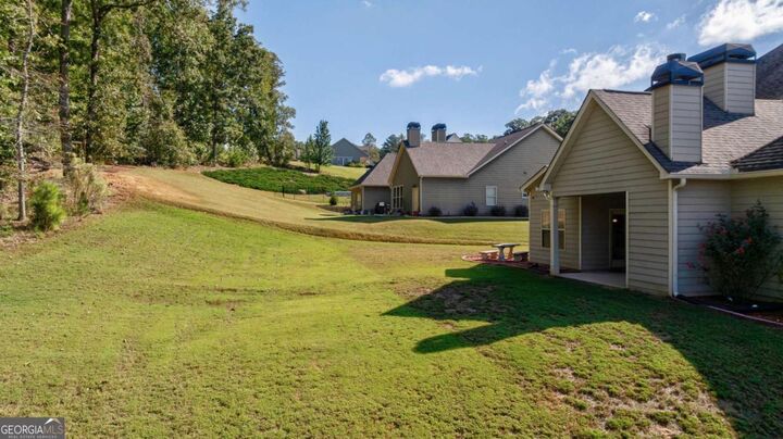 Property Photo:  860 Ashland Falls Drive  GA 30656