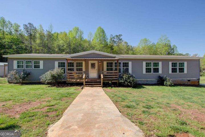 Property Photo:  537 Craven Road  GA 30170