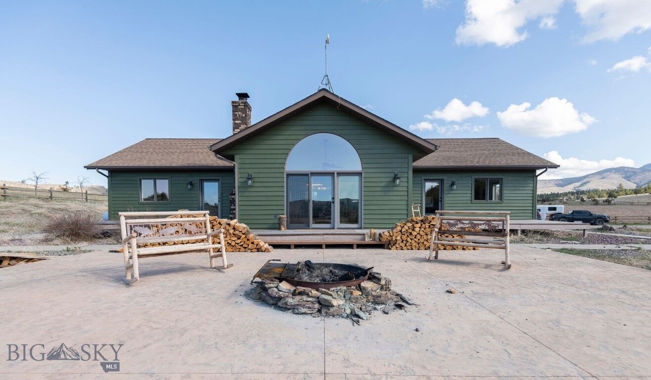 Property Photo: 7340 Craigle Lane MT 59602