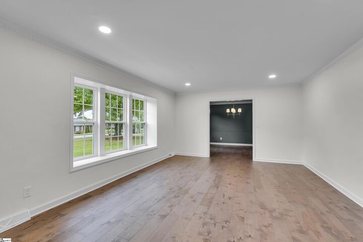 Property Photo:  5 Belgrade Drive  SC 29615 