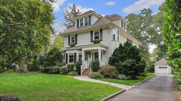 Property Photo: 559 Lawrence Ave NJ 07090