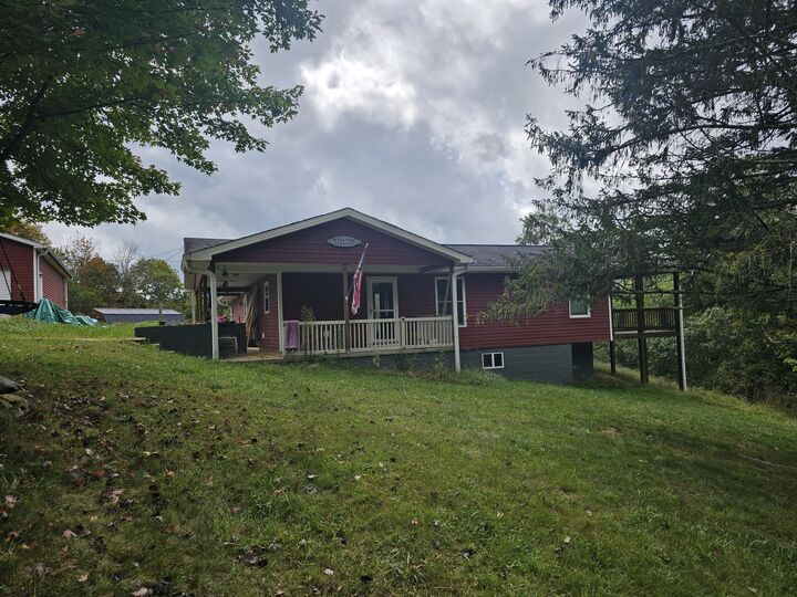 106 Jenny Ln  Lester WV 25865 photo