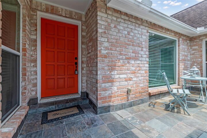 Property Photo:  1619 Fall Valley Drive  TX 77077 