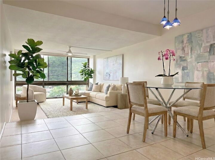 Property Photo:  521 Hahaione Street 2-10G  HI 96825 