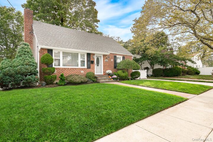 Property Photo:  16 Downs Road  NY 11550 