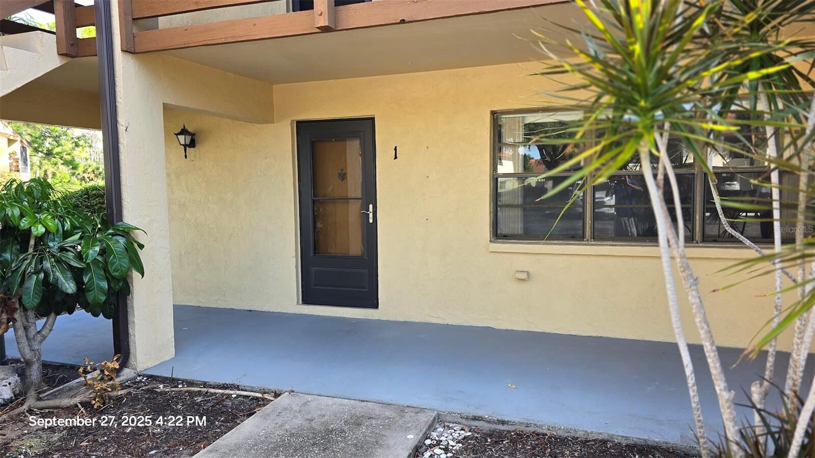 Property Photo:  10 Quails Run Boulevard 1  FL 34223 