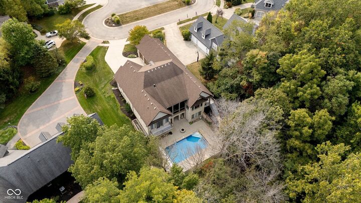 Property Photo:  1105 Cape Coral Drive  IN 46034 