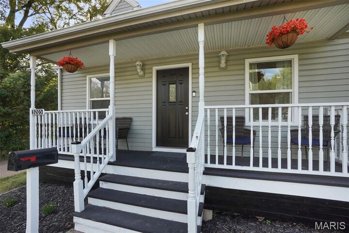 Property Photo: 3205 Airway Avenue MO 63114