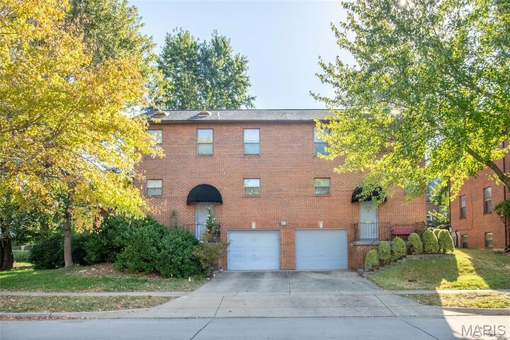 Property Photo: 1174 Claytonia Terrace MO 63117
