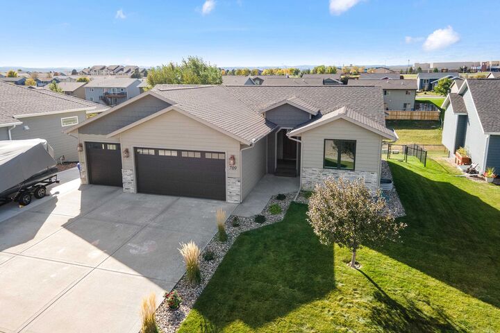 Property Photo: 709 Haakon Street SD 57703