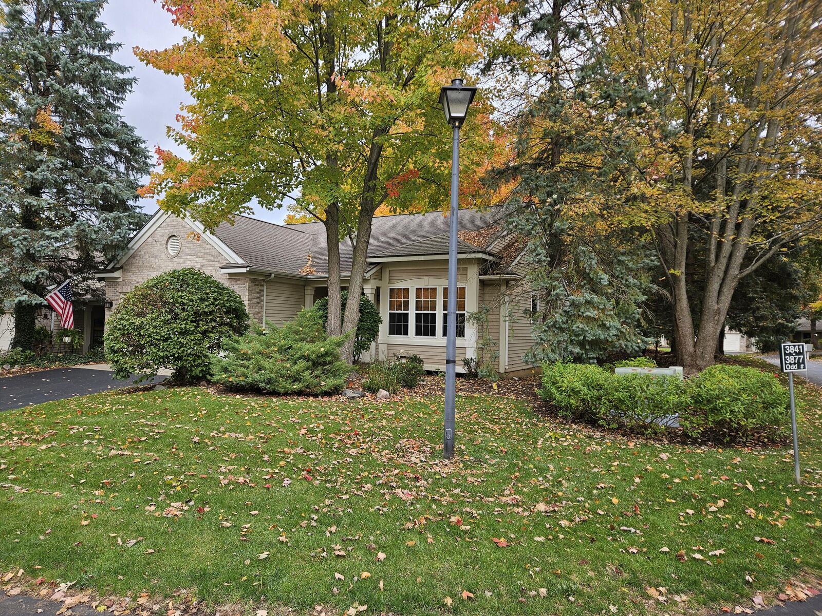 Property Photo:  3877 Old Elm Drive SE  MI 49512