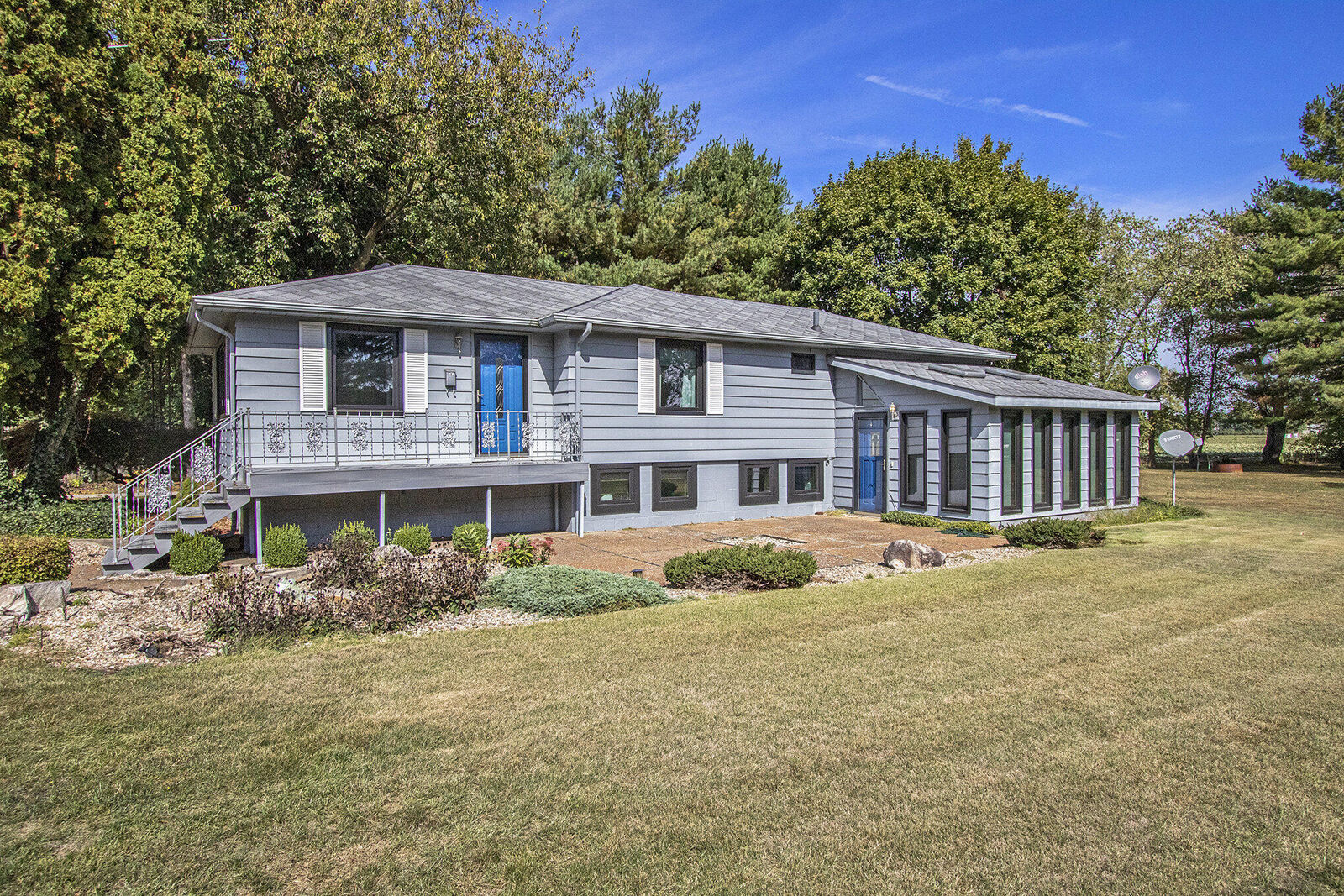 Property Photo:  5869 River Road  MI 49126 