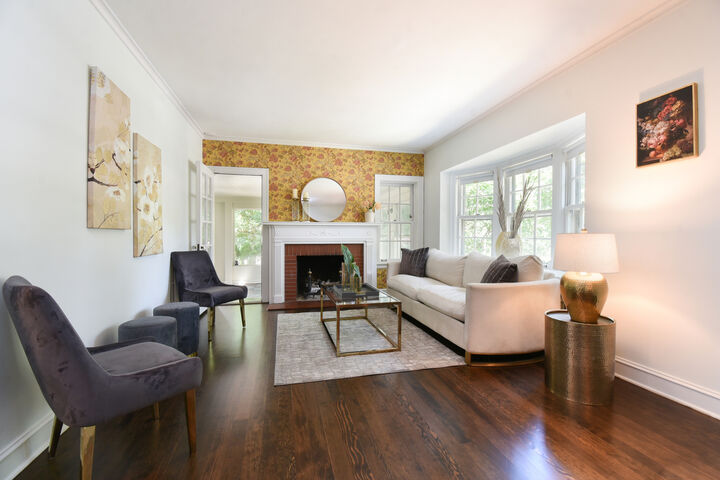 Property Photo:  1001 S Brainard Avenue  IL 60525