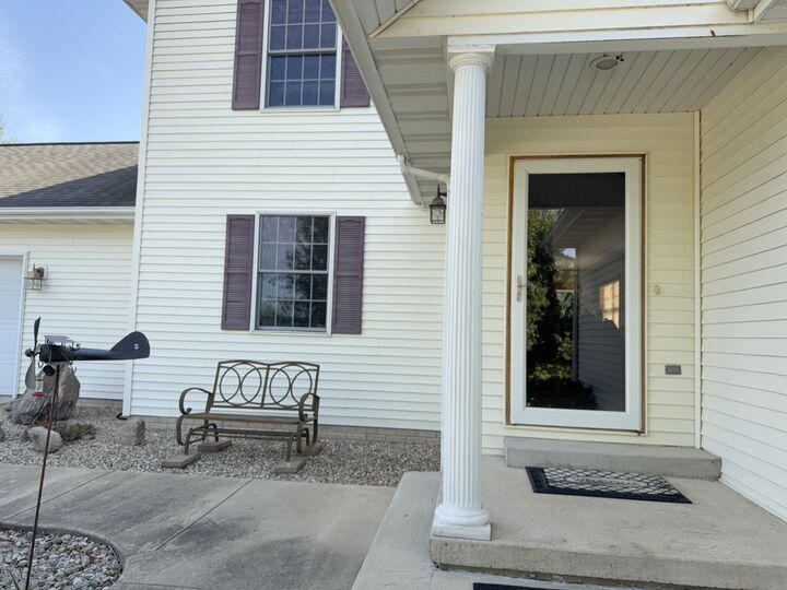 Property Photo:  16555 McLean Road  IL 61732