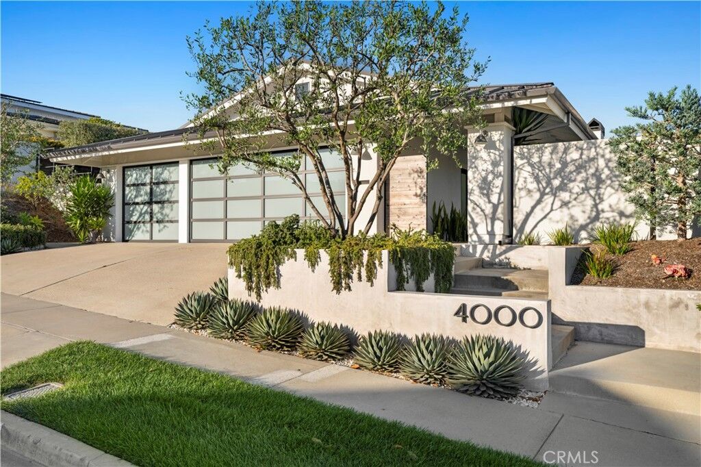 Property Photo:  4000 Topside Lane  CA 92625 