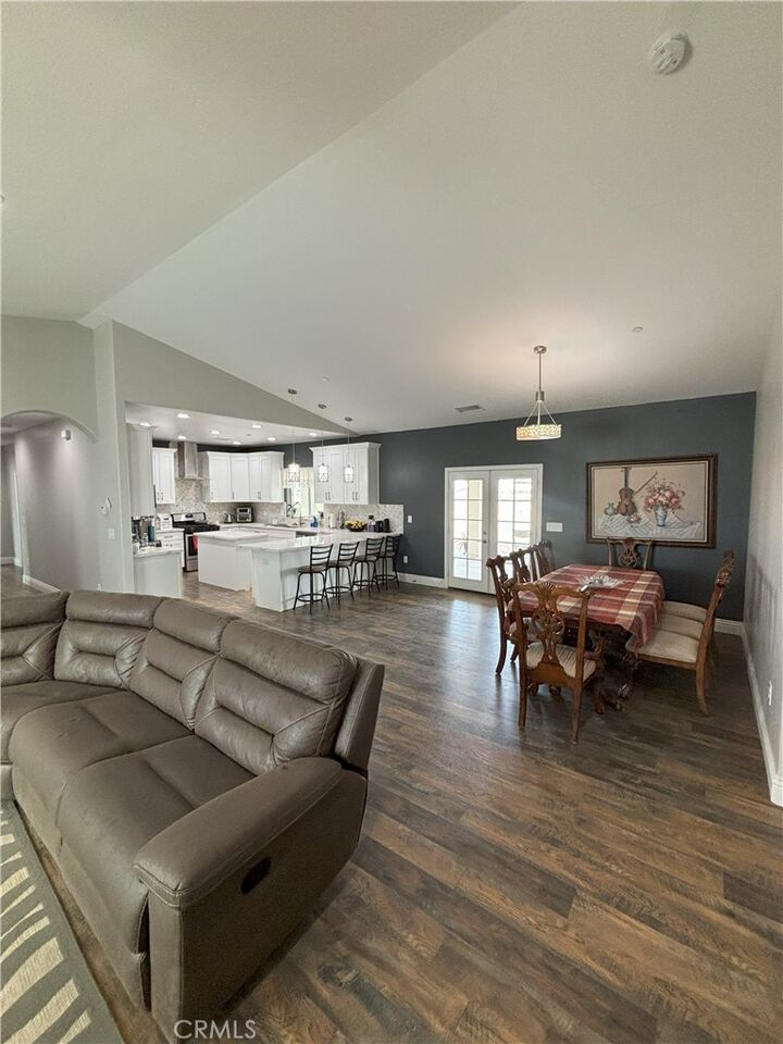 Property Photo: 13970 Bonanza Road CA 92392