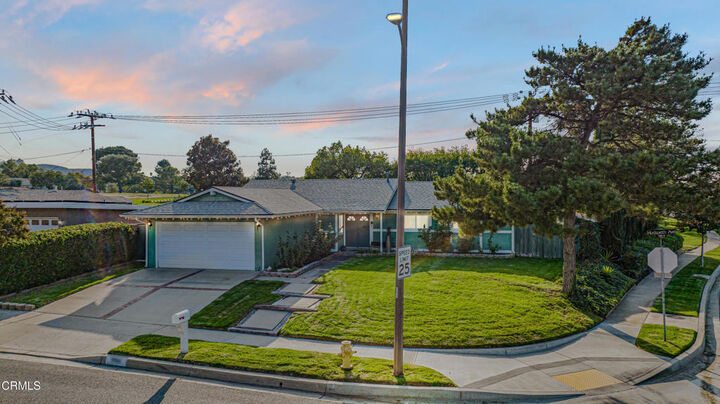 Property Photo: 961 Hudspeth Street CA 93065