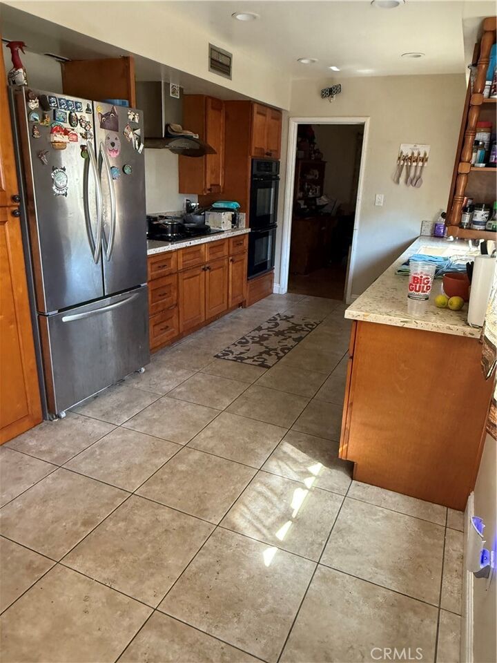 Property Photo:  6433 6433 Livia  CA 91780 