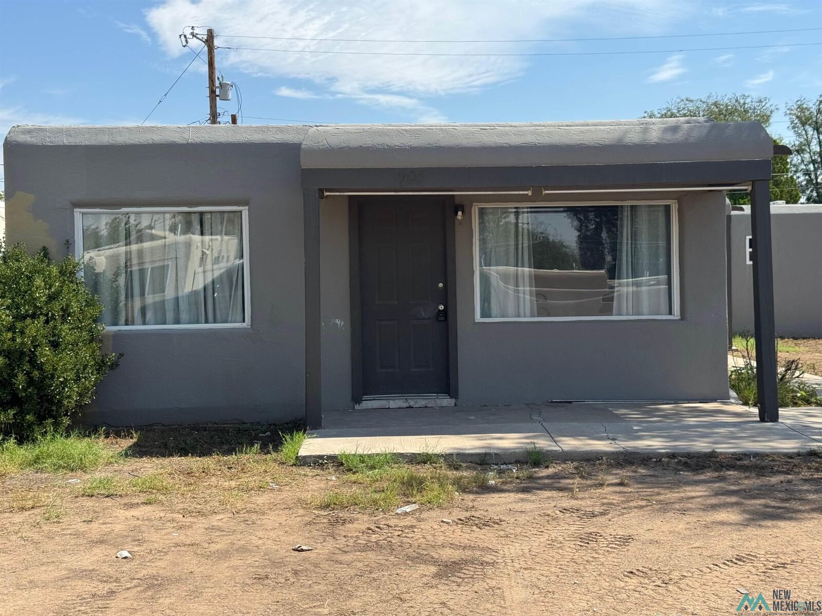 Property Photo:  905 Bullock Ct Court  NM 88210 