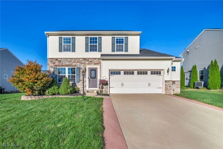 Property Photo: 3105 Sterling Lake Drive OH 44256
