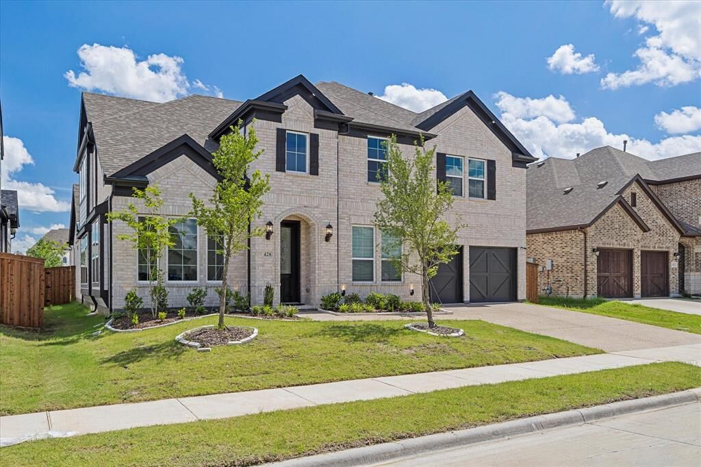 Property Photo: 426 Matador Drive TX 75189