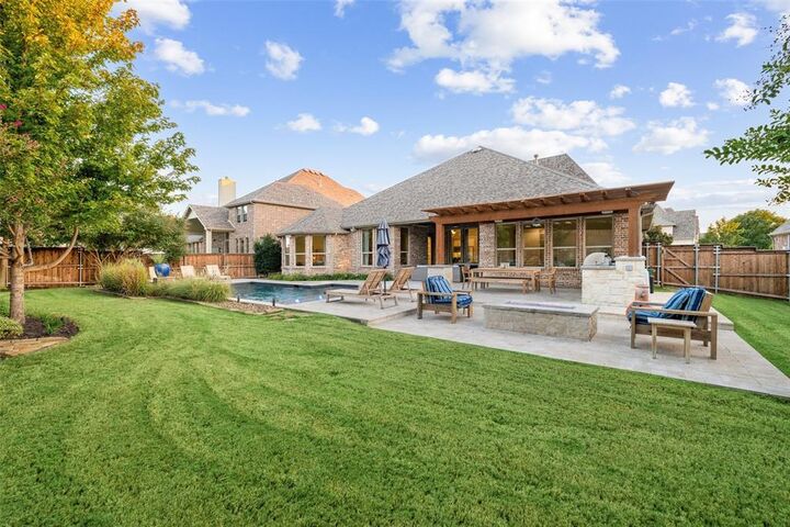 Property Photo: 2718 Corral Drive TX 75009