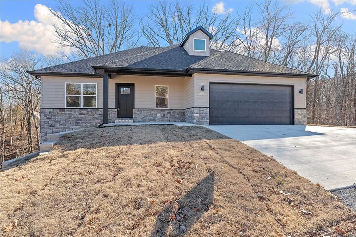 Property Photo:  6 Marionet Circle  AR 72714 