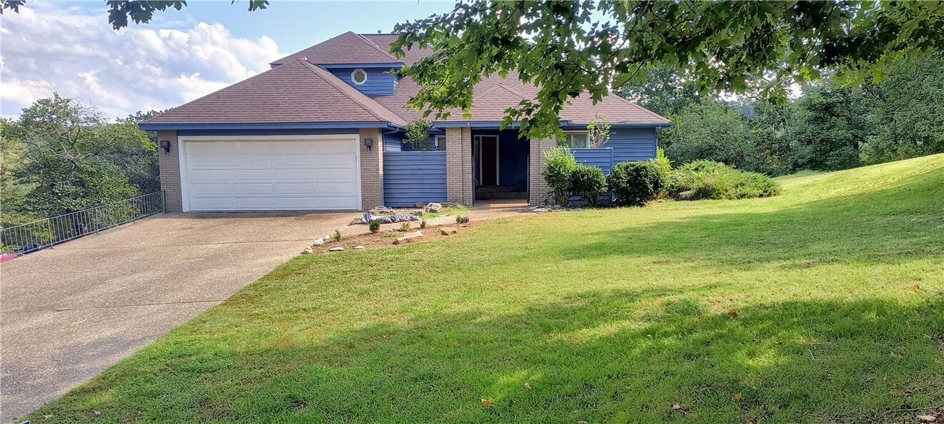 Property Photo:  832 Atalanta Drive  AR 72756 