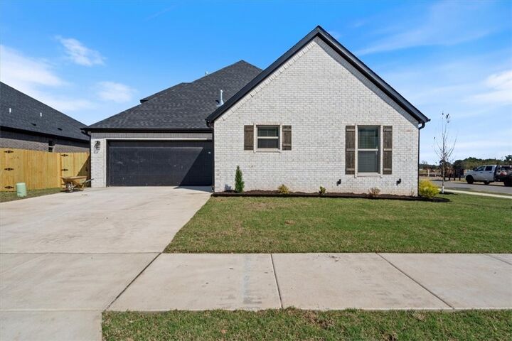 6900 SW Basswood Street  Bentonville AR 72713 photo