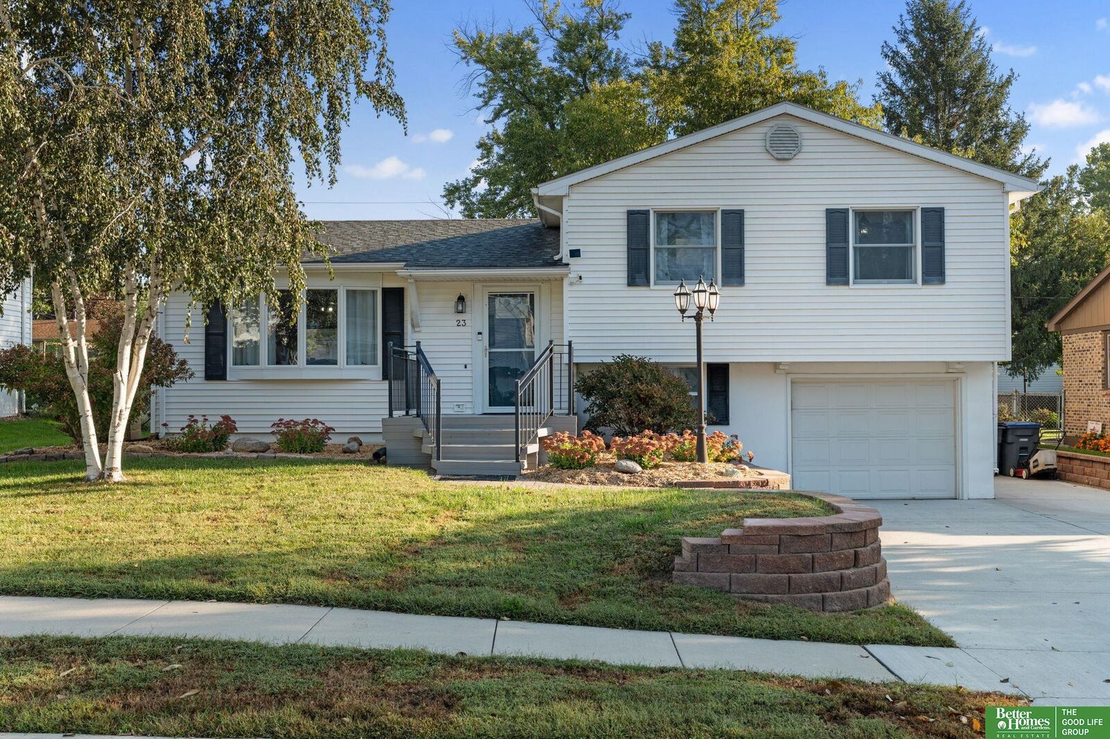 Property Photo:  23 Wenwood Circle  IA 51503 
