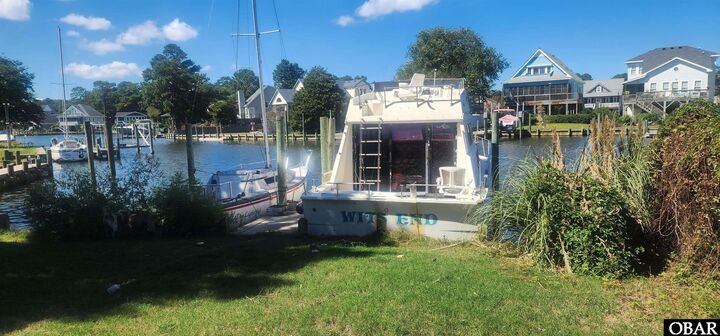 Property Photo:  101 Inlet Court  NC 27948 