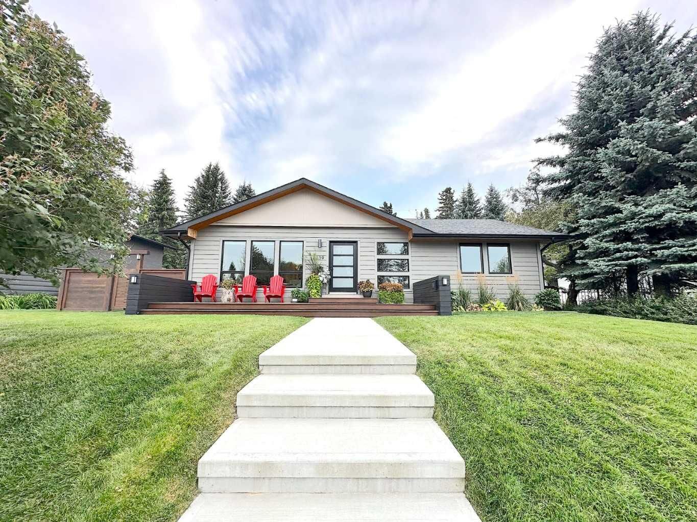 Property Photo: 139 Wildwood Drive SW AB T3C 3C7
