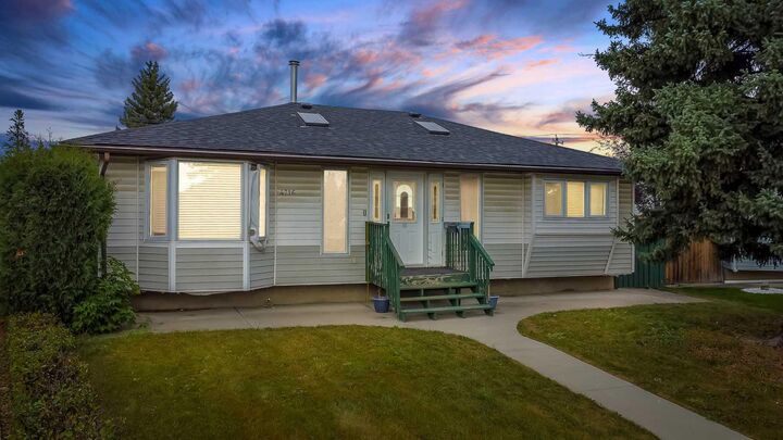 4716 Fordham Crescent SE  Calgary AB T2A 2A6 photo